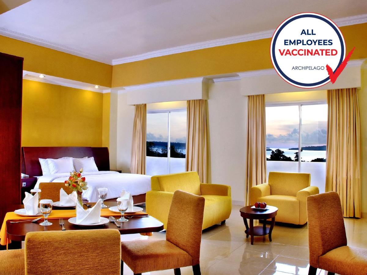 Aston Niu Manokwari Hotel & Conference Center Ngoại thất bức ảnh