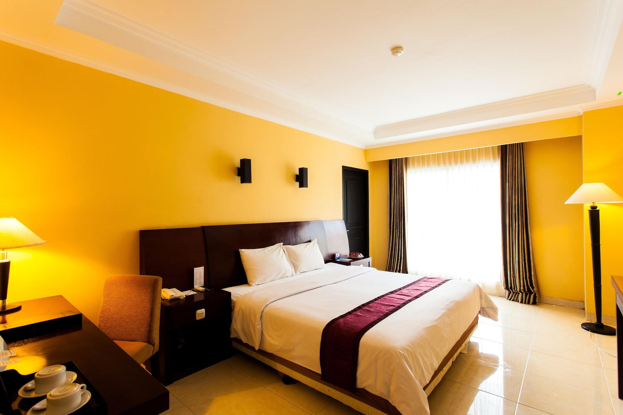 Aston Niu Manokwari Hotel & Conference Center Ngoại thất bức ảnh
