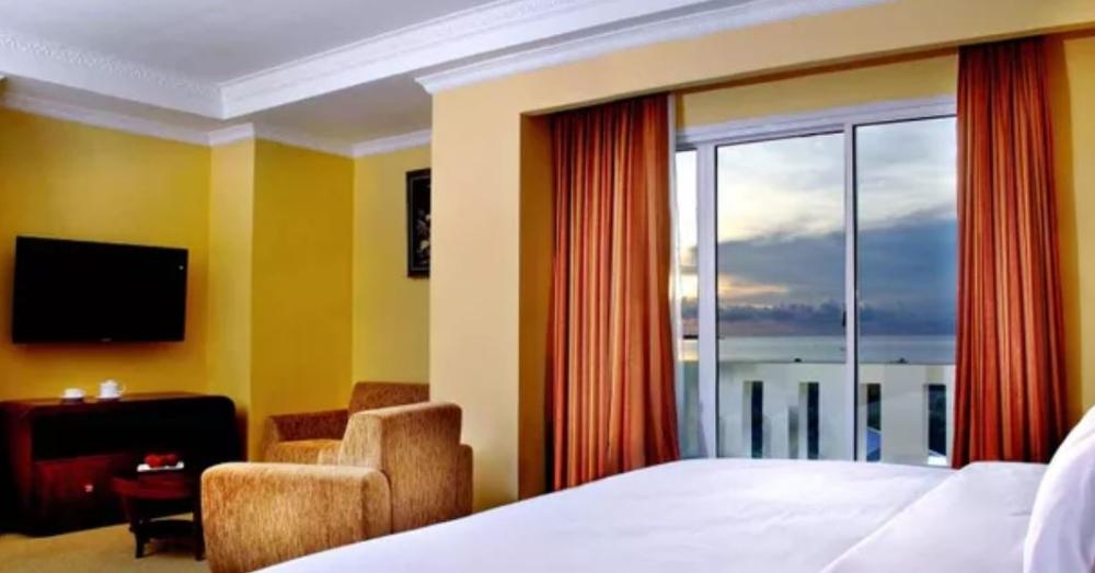 Aston Niu Manokwari Hotel & Conference Center Ngoại thất bức ảnh