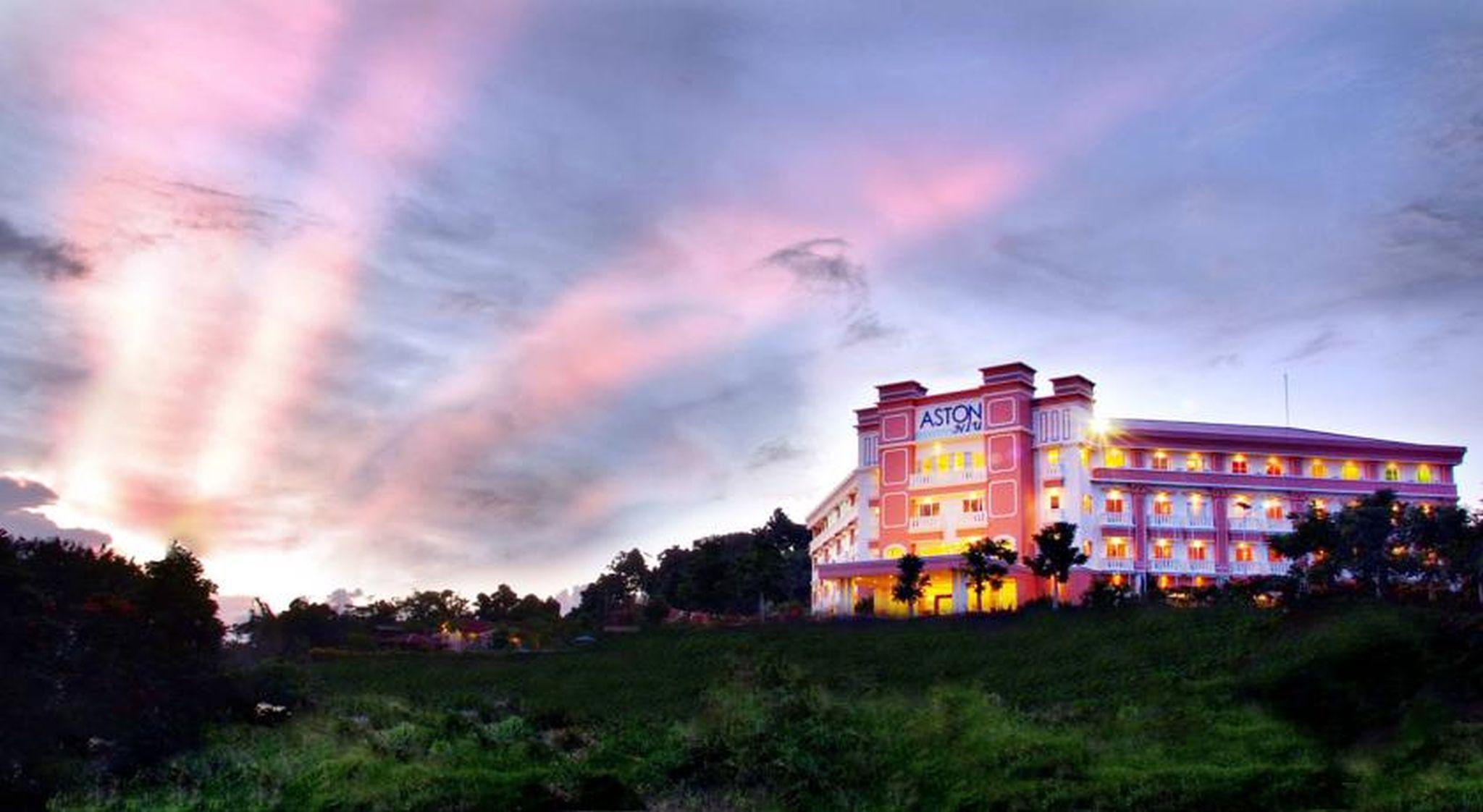 Aston Niu Manokwari Hotel & Conference Center Ngoại thất bức ảnh