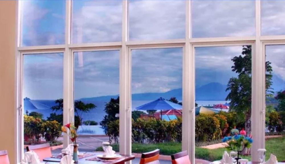 Aston Niu Manokwari Hotel & Conference Center Ngoại thất bức ảnh