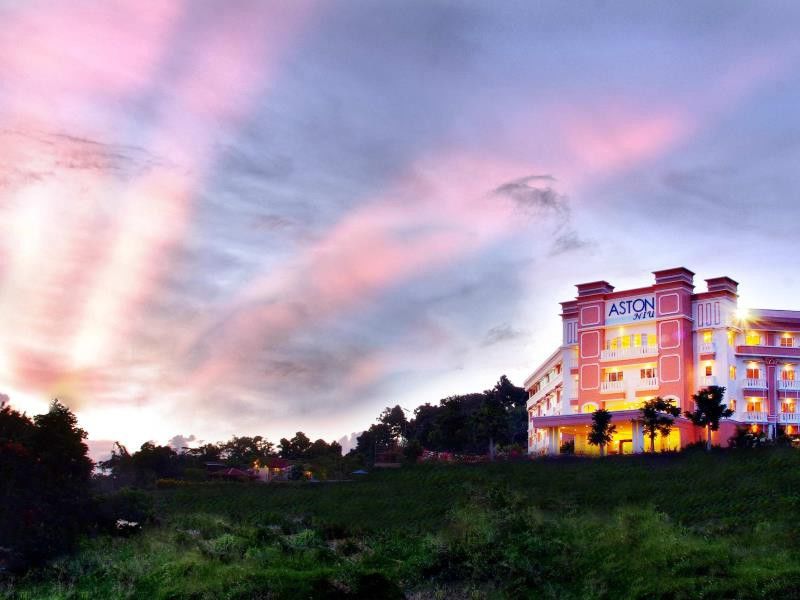 Aston Niu Manokwari Hotel & Conference Center Ngoại thất bức ảnh