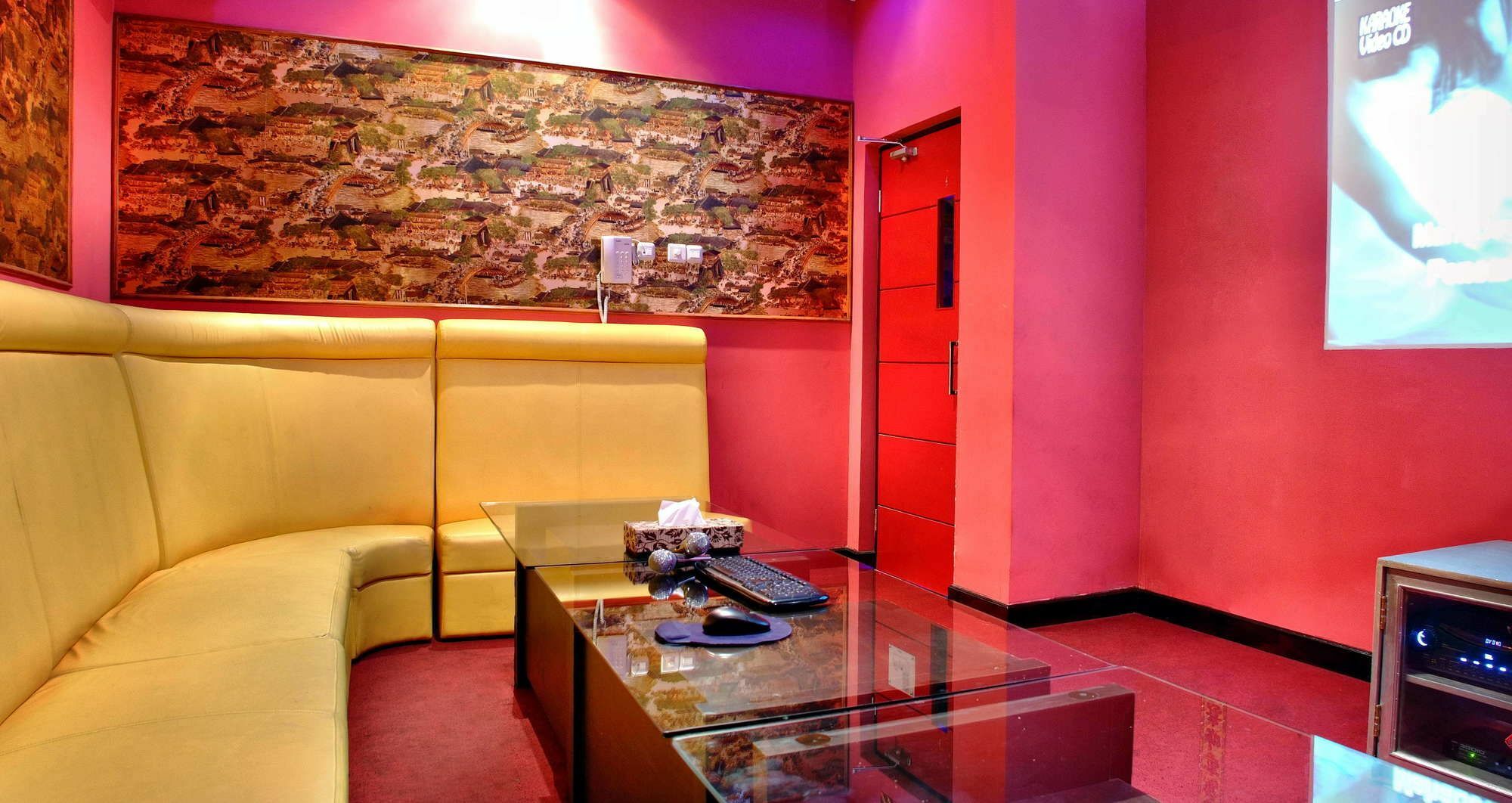 Aston Niu Manokwari Hotel & Conference Center Ngoại thất bức ảnh