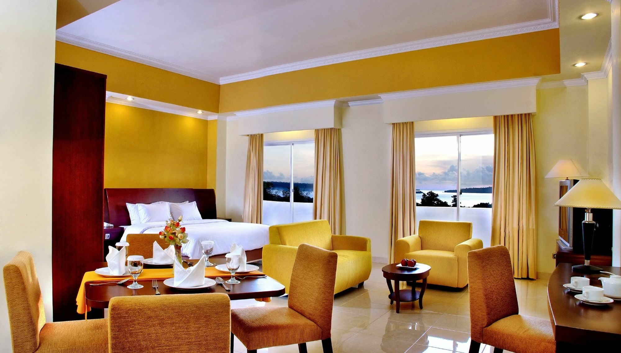 Aston Niu Manokwari Hotel & Conference Center Ngoại thất bức ảnh